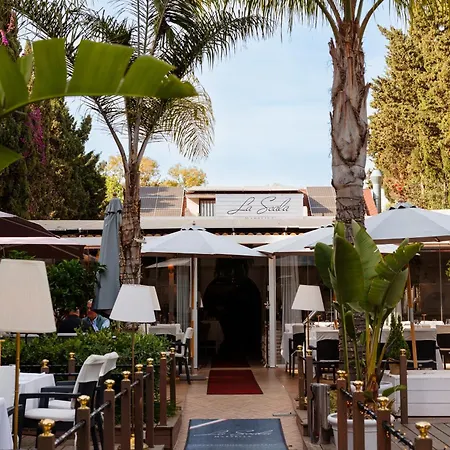 Stunning With Private Pool In Elviria Next To Golf Course Marbella