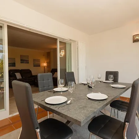 Stunning With Private Pool In Elviria Next To Golf Course Villa