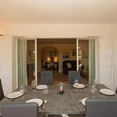 Stunning With Private Pool In Elviria Next To Golf Course Villa *