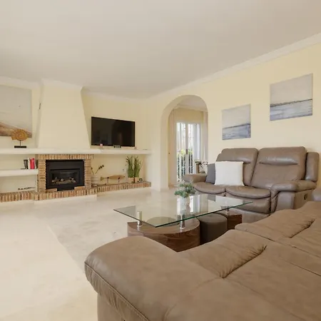 Stunning With Private Pool In Elviria Next To Golf Course Villa Marbella